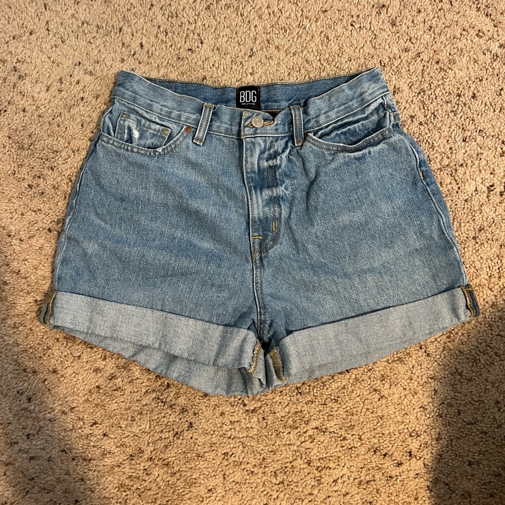 BDG Mom Shorts